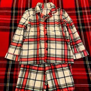 Child’s Wintershop Size 6 Plaid Pajamas